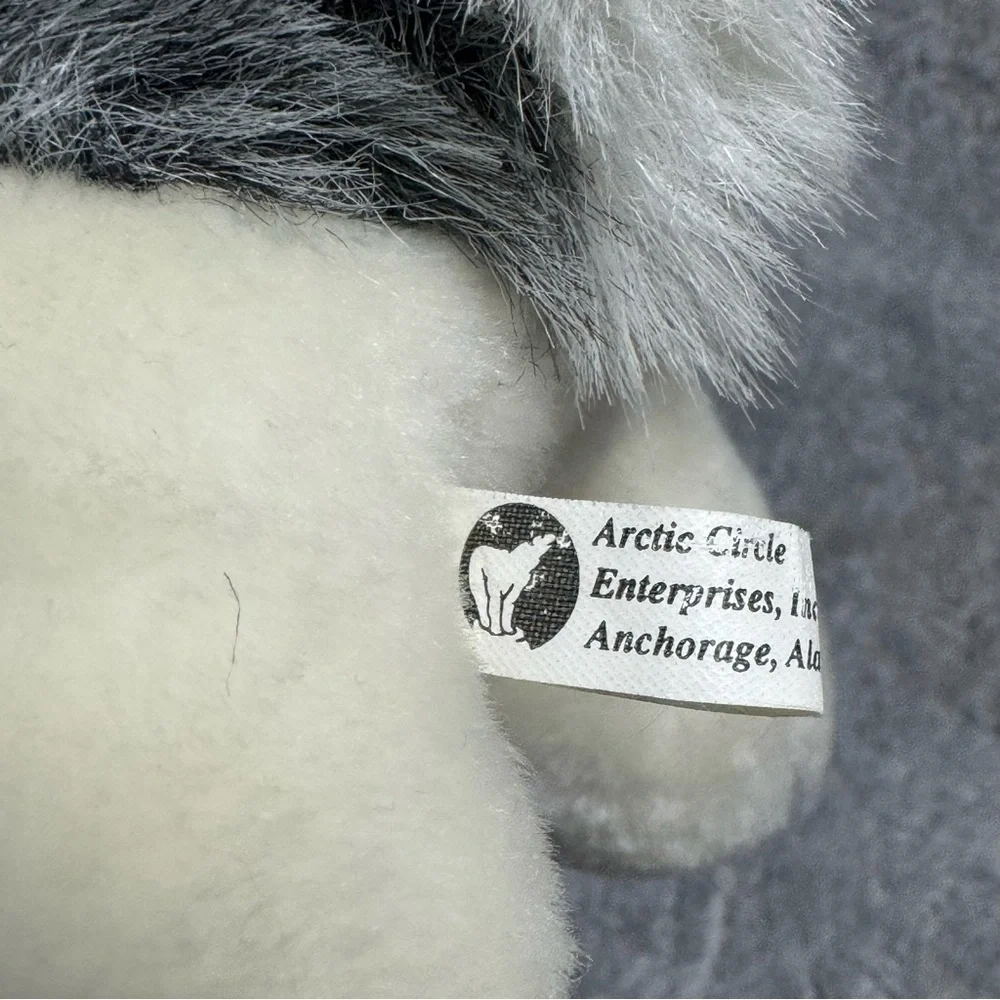 Arctic Circle Enterprises Husky Plush 8” Gray White Stuffed Animal Wolf Dog
